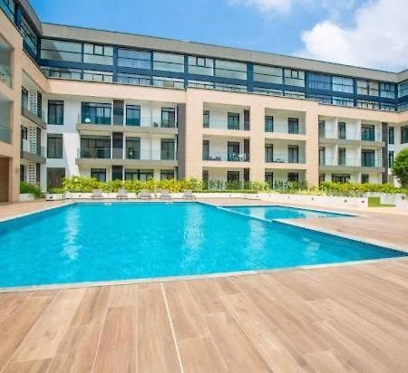 Embassy Gardens Luxury Suites Cpg Acra Exterior foto