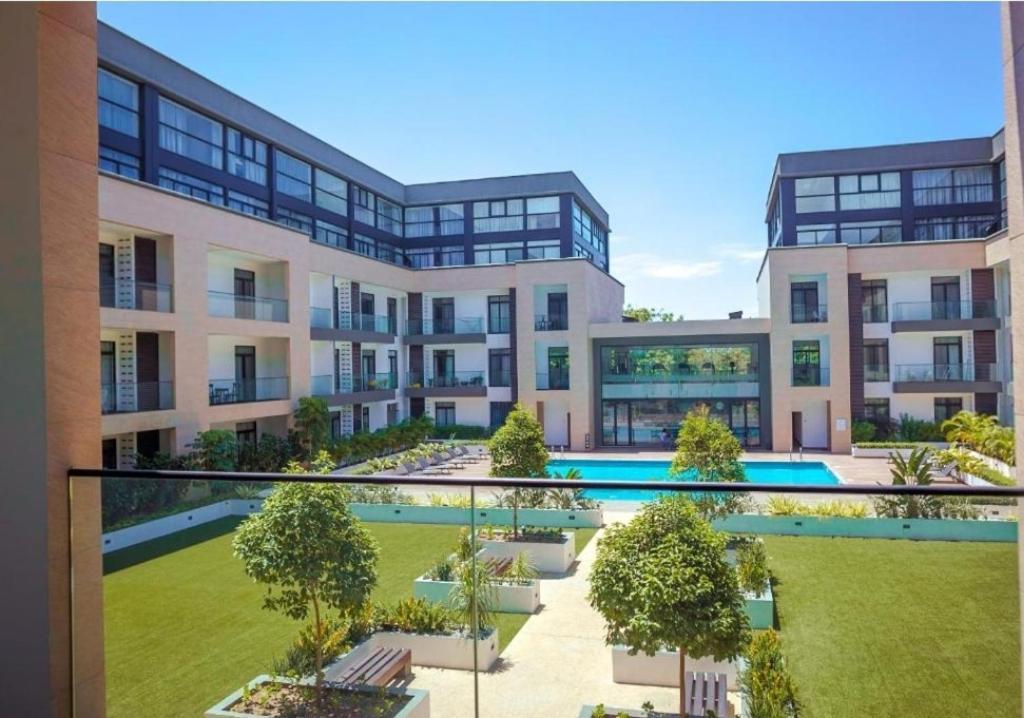 Embassy Gardens Luxury Suites Cpg Acra Exterior foto
